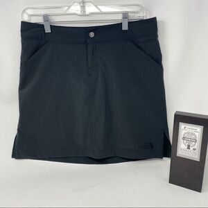 NORTH FACE WOMEN'S APEX SKORT Sz 2